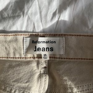 COPY - Reformation Cynthia high rise jean - size 25. Perfect condition